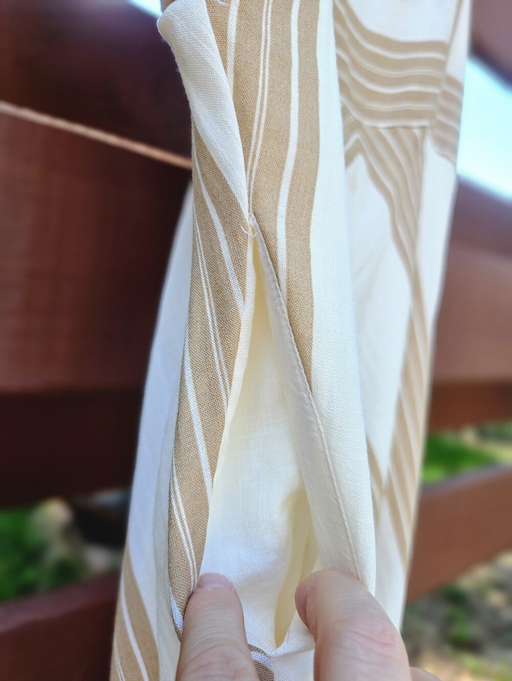 Draper James Cream and Tan Chevron Maxi Dress with Wide Straps And Pockets Small - Picture 6 of 11